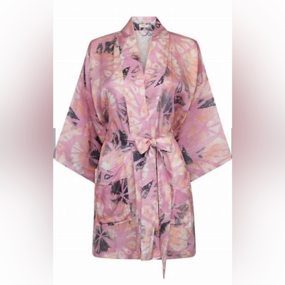 Spell Marshmallow Robe S/M - Picture 2 of 6